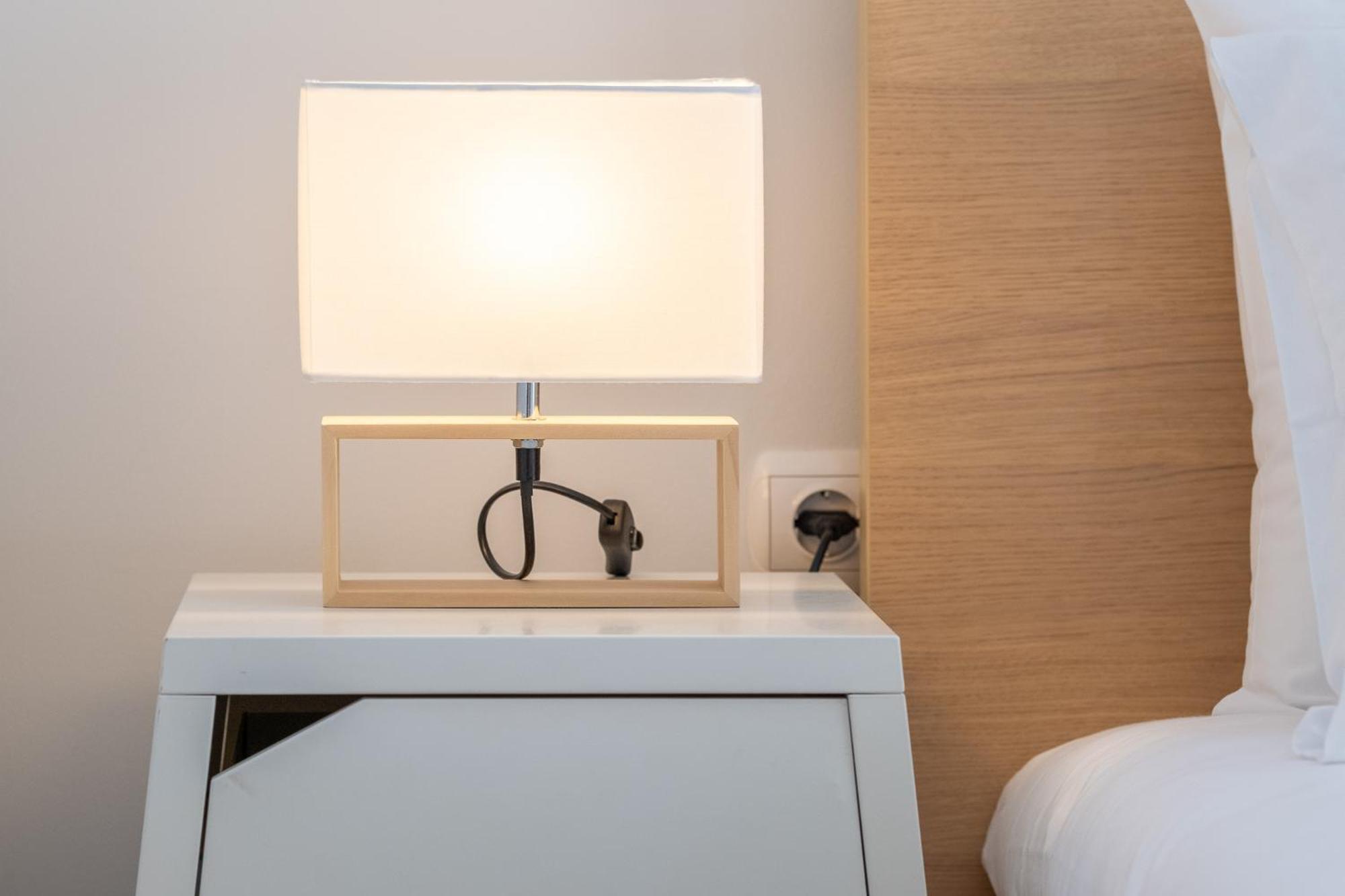 Lovely And Modern 3Bd Apartment Close To Ampelokipoi Metro Athen Eksteriør bilde